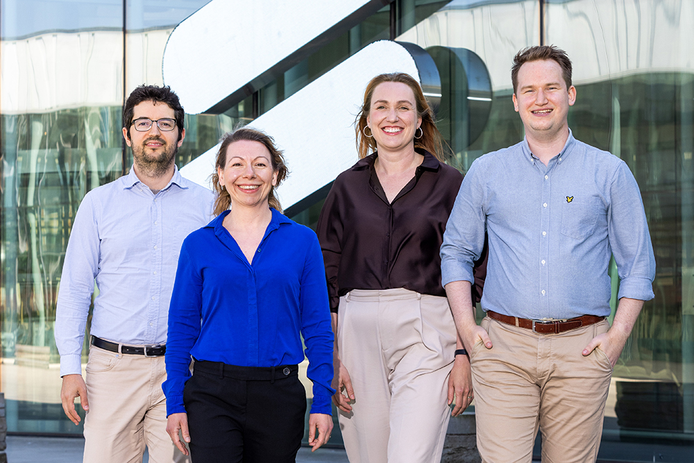 Alexandros Nikou, seniorforskare,  Aneta Vulgarakis Feljan, forskningsledare, Jana Tumova, akademisk handledare och Albin Larsson Forsberg, industridoktorand vid KTH. Foto: Gonzalo Irigoyen