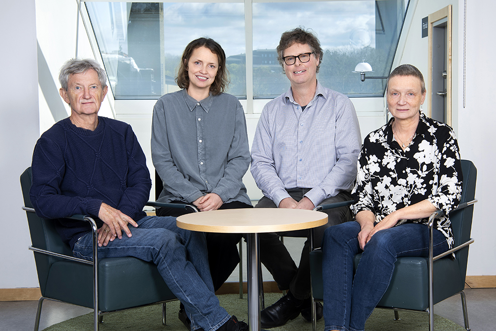 Holger Rootzén, matematiska vetenskaper, Chalmers, Sandra Barman, RISE, Niklas Lorén, RISE och Aila Särkkä, Chalmers. Saknas på bilden gör Eva Olsson, fysik, Chalmers. Foto: Lisa Jabar / AnnalisaFoto