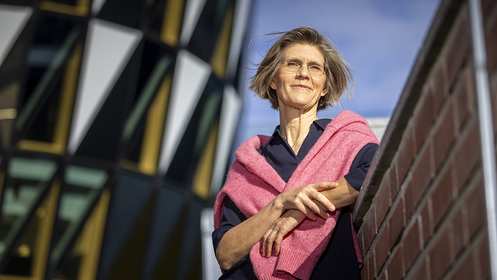 Jana de Boniface, adjungerad professor och överläkare inom bröstkirurgi. Foto: Fredrik Hjerling