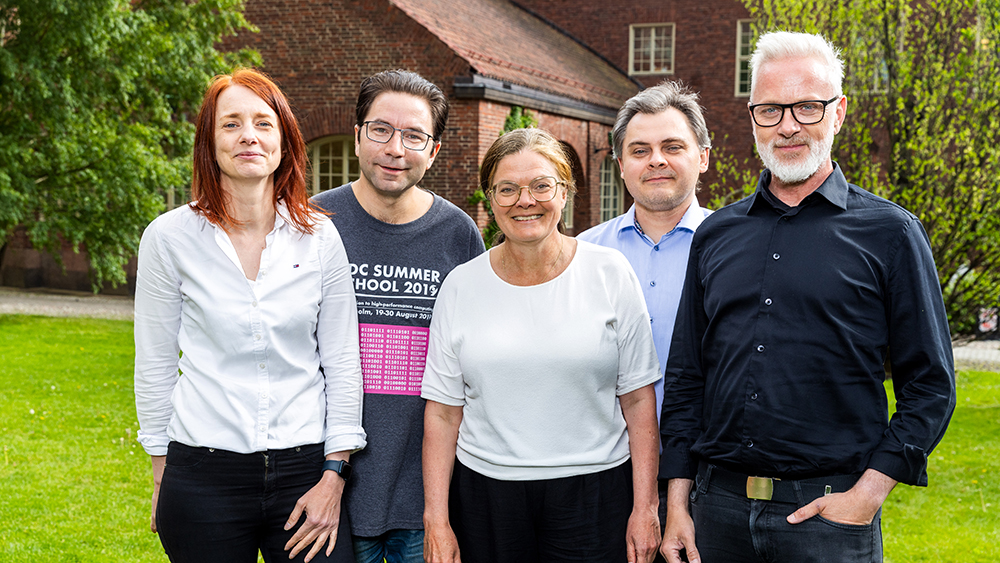 Projektdeltagare: Alexandra Jauhiainen, AstraZeneca, Karl Johan Westrin, Olivia Eriksson, Andrei Kramer-Miehe, KTH, Roger Olsson, Mittuniversitetet och Federica Milinanni (ej med på bild). Foto: Gonzalo Irigoyen